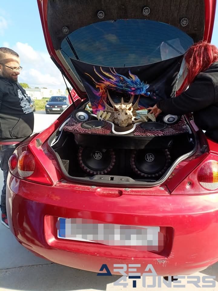 Serpituning 2k25
Imagen del reportaje de la revista Tuning Area4tuners.es, de la concentración de coches Tuning del año 2025 enZaratán, Valladolid, España.