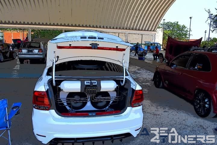 9a Edición Volk's Tuning Cárdenas Tabasco
Imagen del reportaje de la revista Tuning Area4tuners.es, de la concentración de coches Tuning del año 2025 en Tabasco, México.