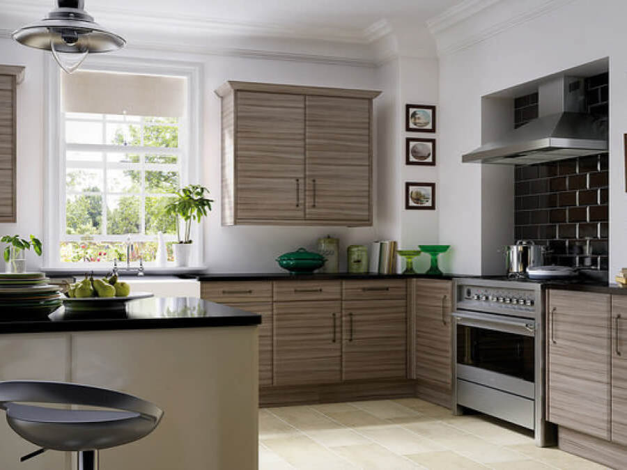 cocina en pvc con peninsula en madrid