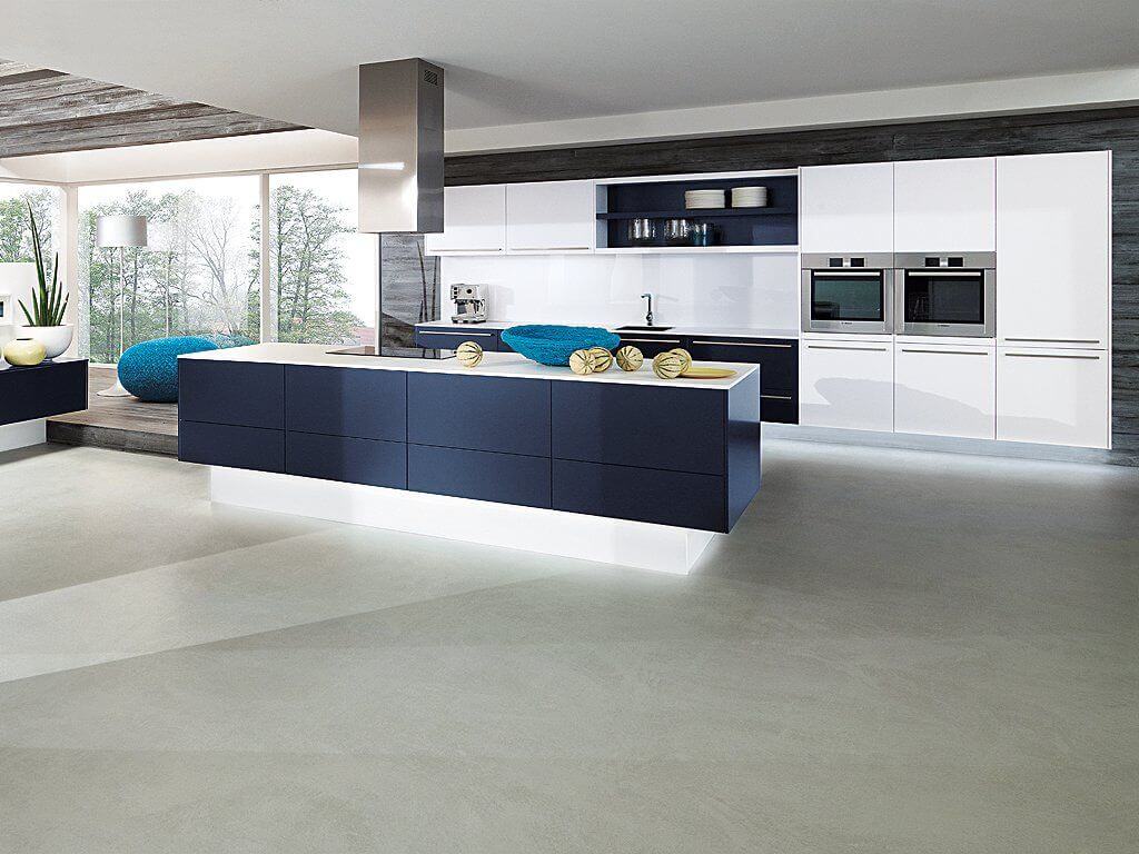 cocinas azules y blancas