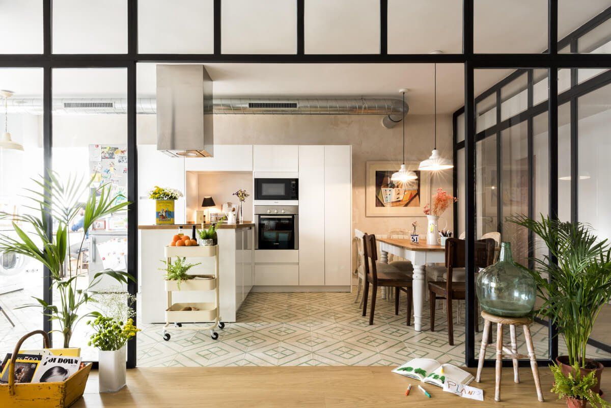 cocinas cerradas con cristal