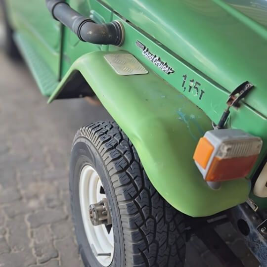 Toyota Land Cruiser FJ40 Reborn