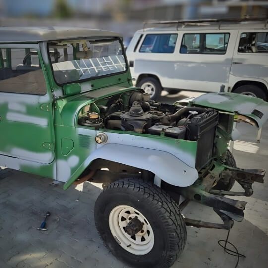 Toyota Land Cruiser FJ40 Reborn