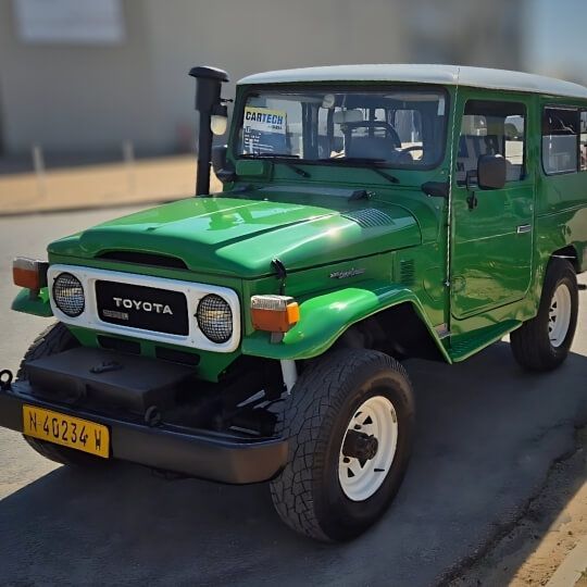 Toyota Land Cruiser FJ40 Reborn