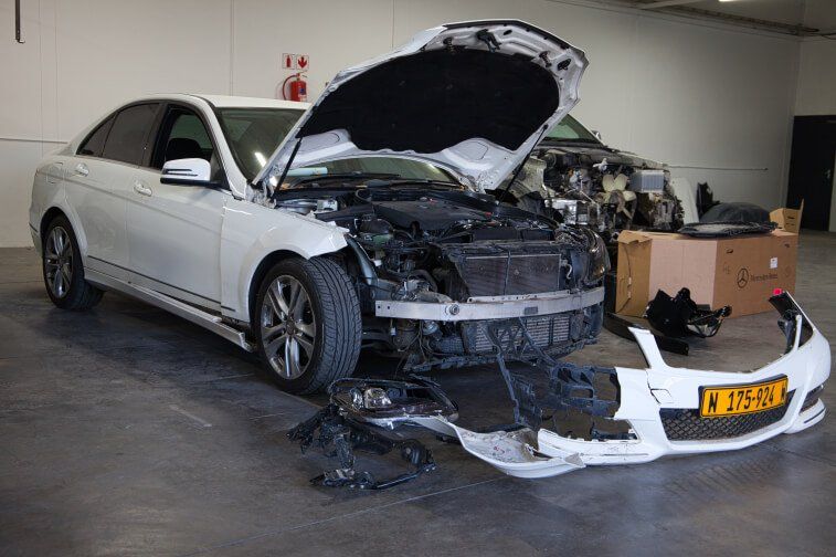 Accident Mercedes Benz before repair