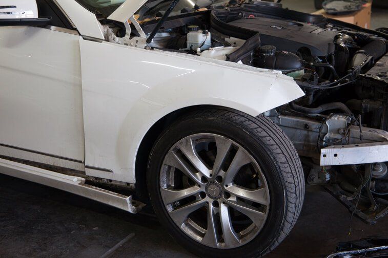 Accident Mercedes Benz before repair