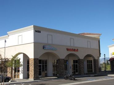 Red Lands Shopping Center finishes construction