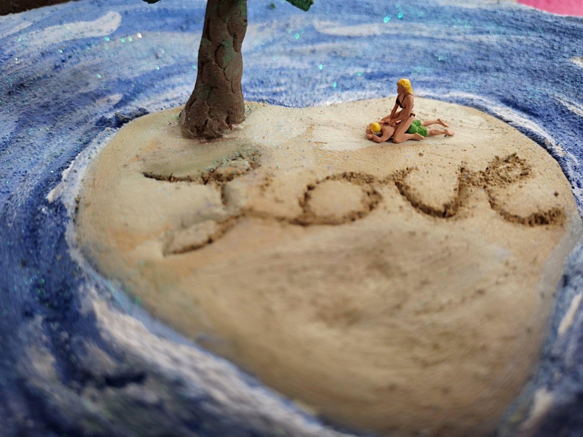 Knetbeton Evolution, Knetbeton, kneten, Knetmasse, bunt, farbiger Beton, Kunst, kreativ, DIY, Geschenkideen, anmalen, gestalten, miniatur, Insel