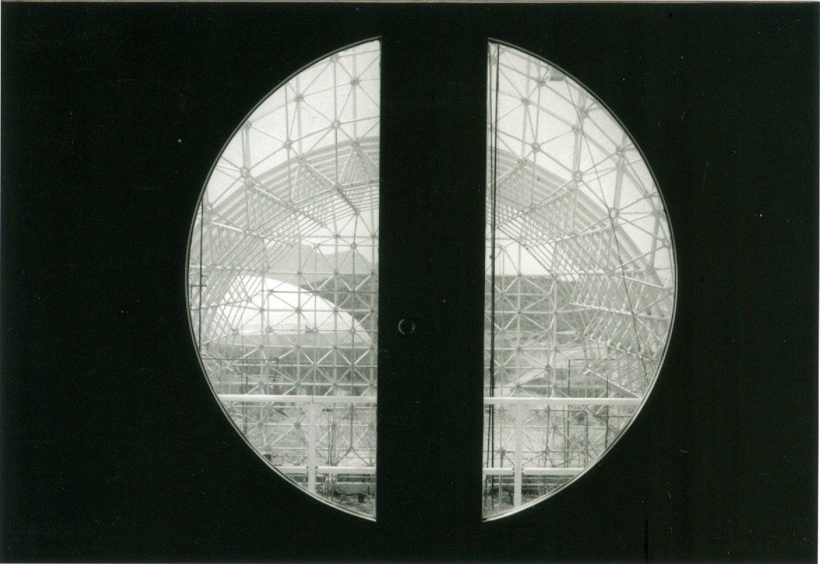 Chris Firchow - Biosspere ll, USA, 2003