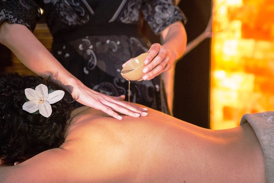 Massaggio, Ayurveda, Massaggio Ayurvedico, Massaggio Ayurvedico Venoso, Venoso Ayurvedico, Massaggio Venoso, Massaggio Spa, Spa