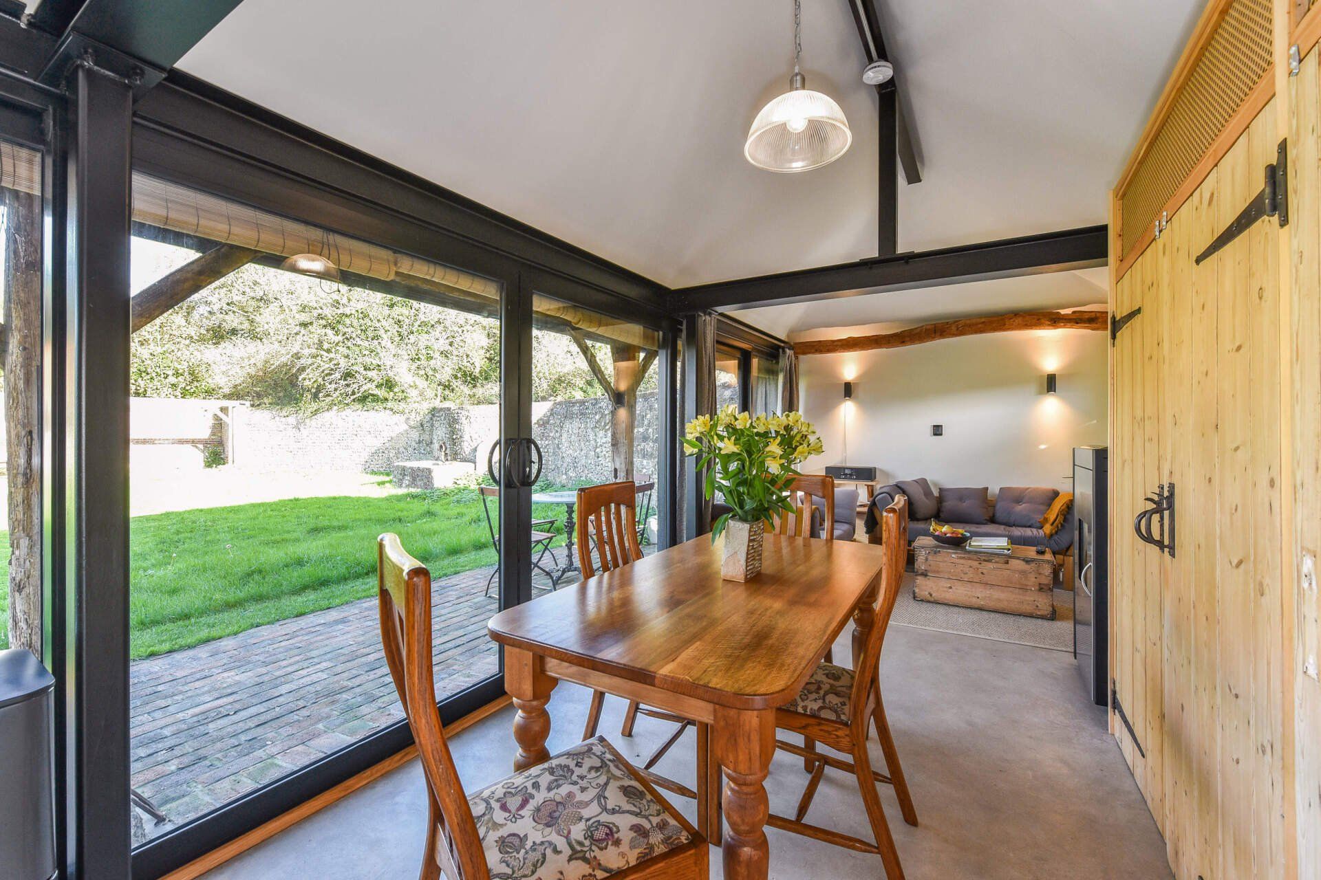 south downs way accommodation, self catering, amberley, West Sussex