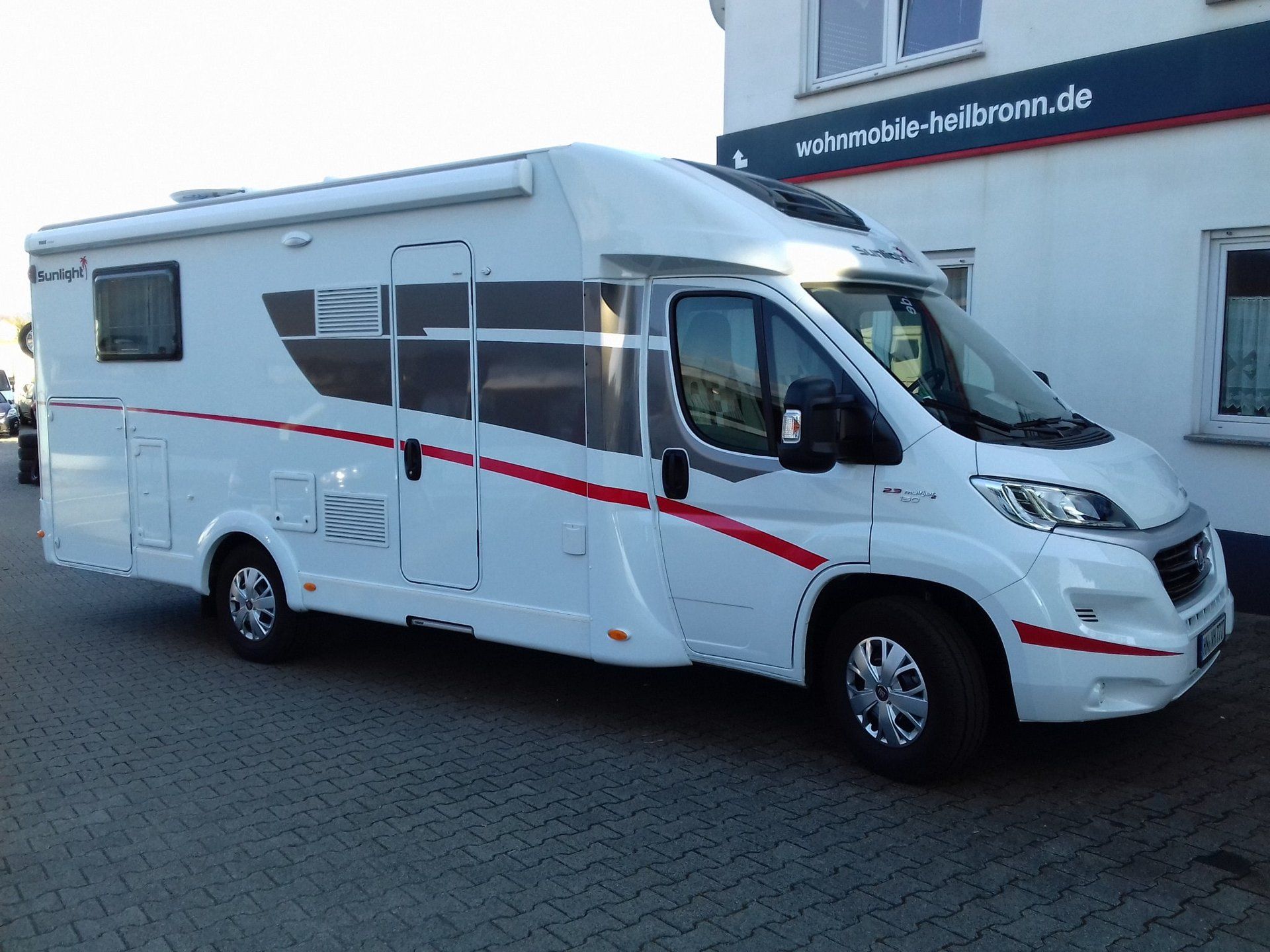 Sunlight T67S Sunlight T67S mit Hubbett