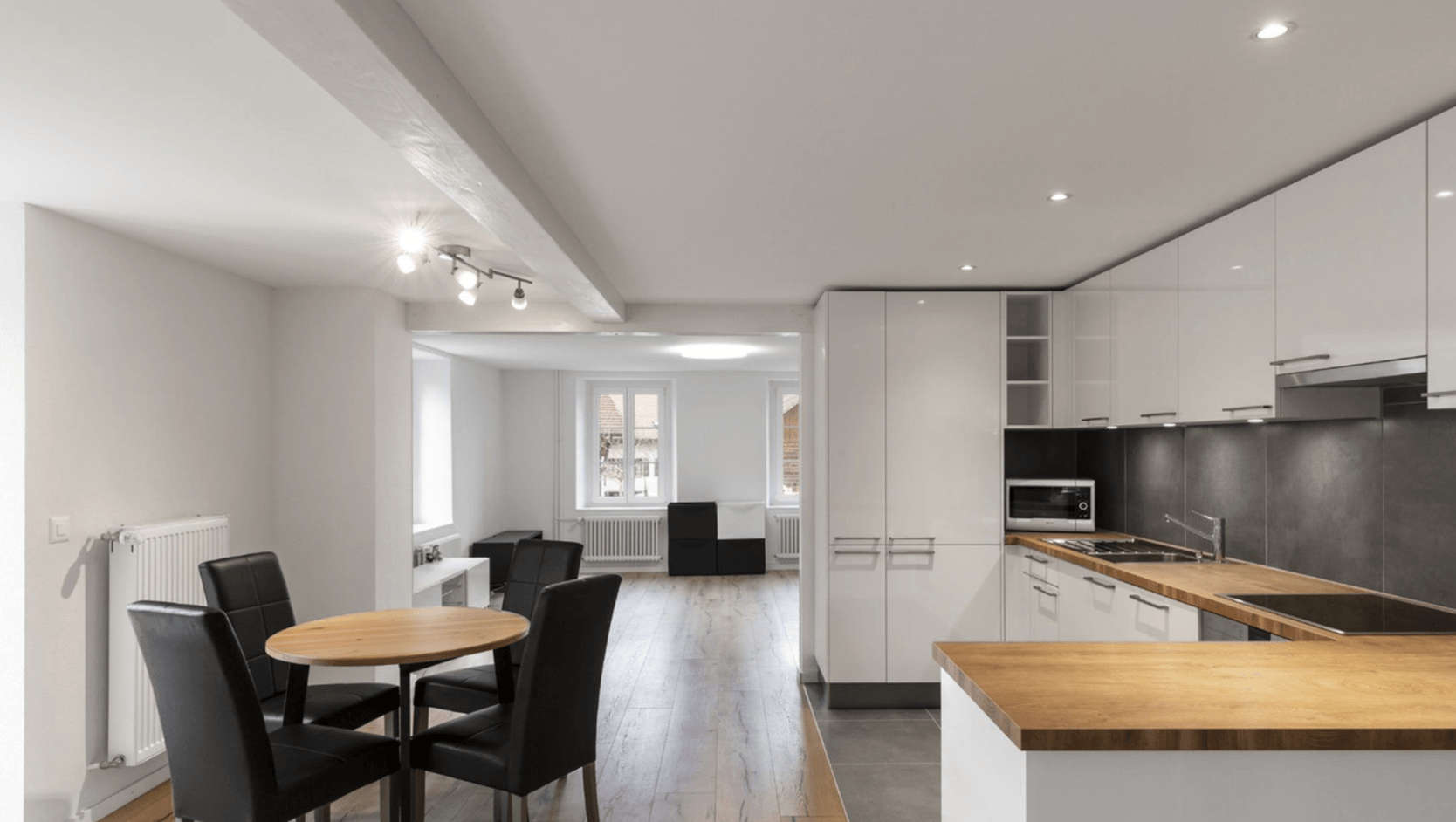 Immobilienfotografie Weitwinkelaufnahme Küche Immobilienfotografie Weitwinkelaufnahme Küche