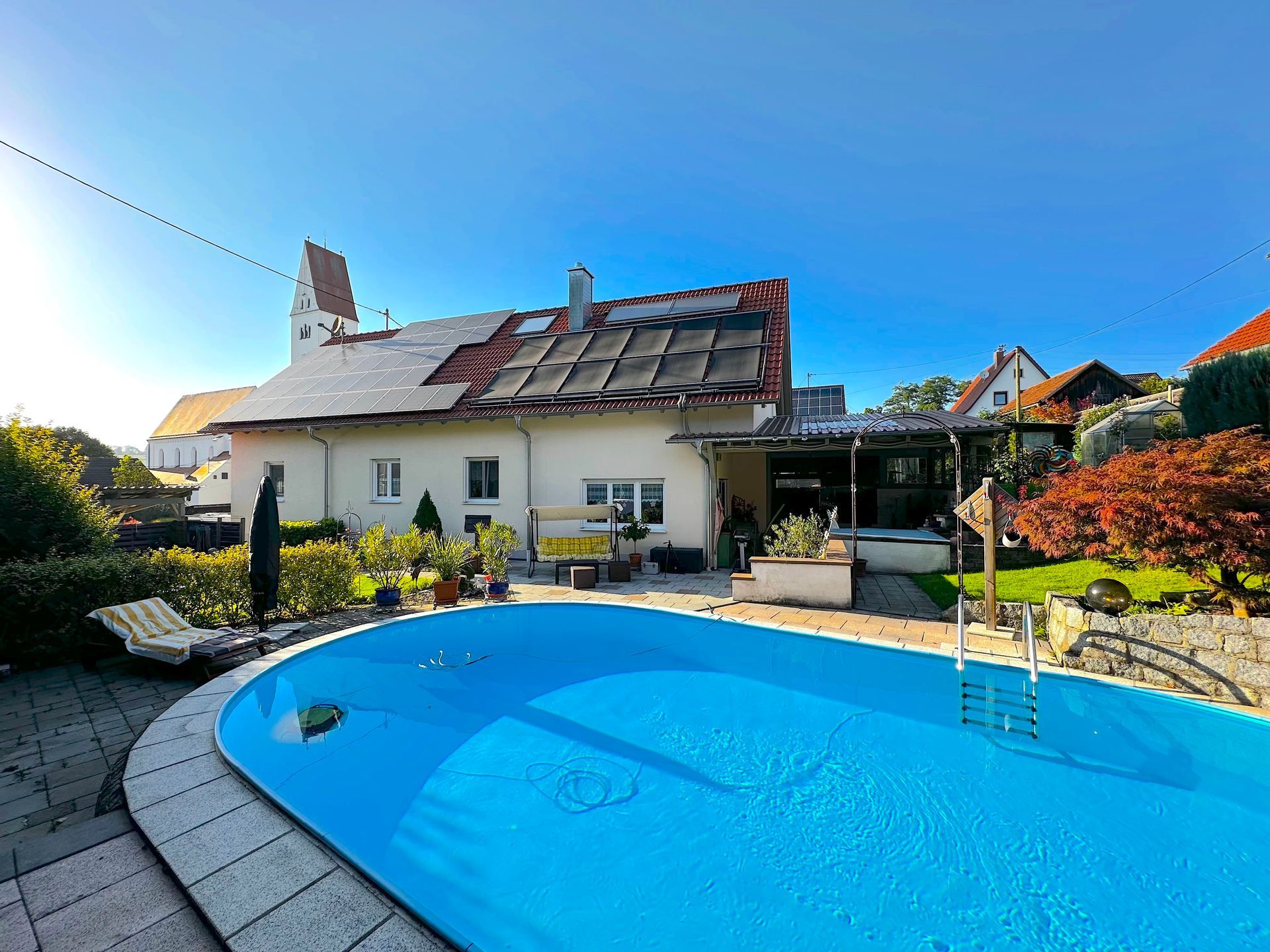 Haus kaufen in Kirchhaslach - Pool