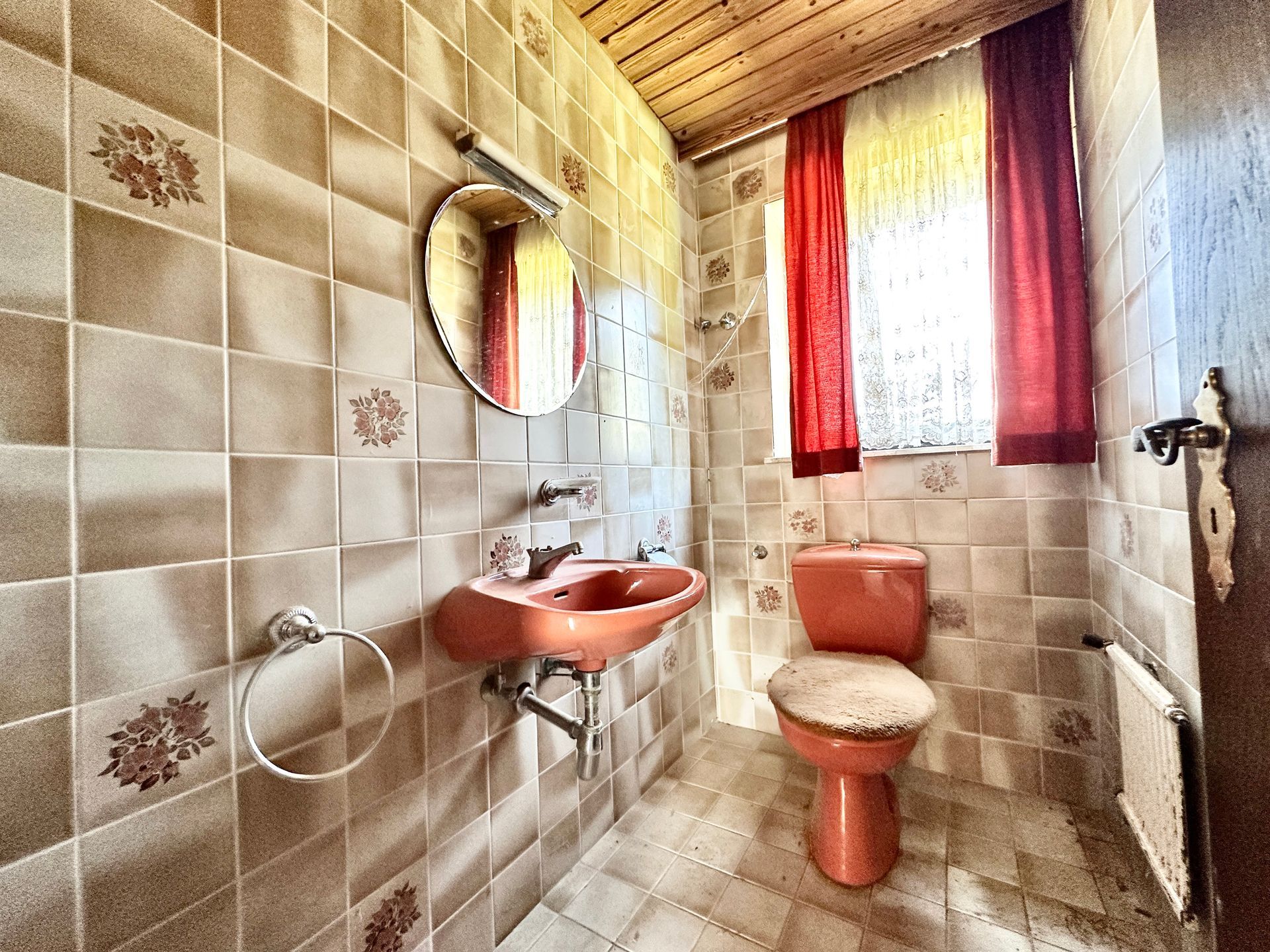 Haus kaufen in Rammingen Türkheim - mit Potenzial und großem Grundstück