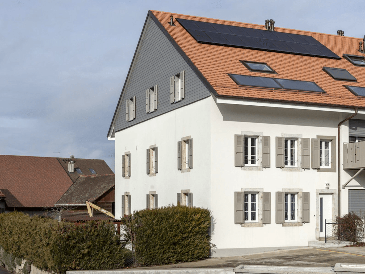 Immobilienfotografie Außenansicht Einfamilienhaus Immobilienfotografie Renoviertes Einfamilienhaus