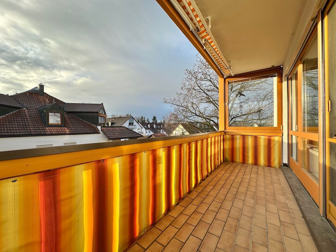 Neubau Eigentumswohnung Türkheim - Außenansicht Balkon Neubau Eigentumswohnung Türkheim - Außenansicht Balkon