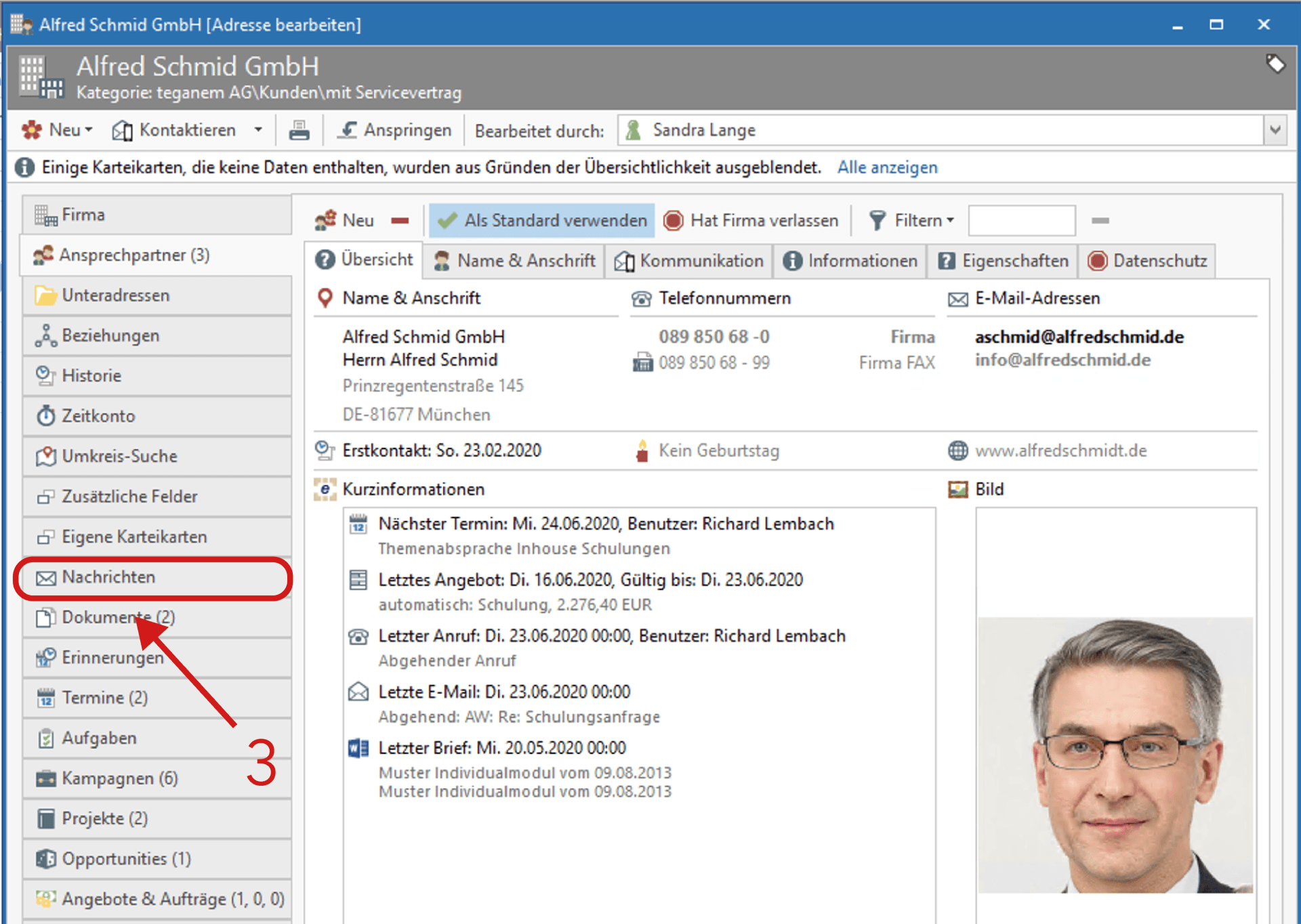 In Historie eines Kontaktes suchen