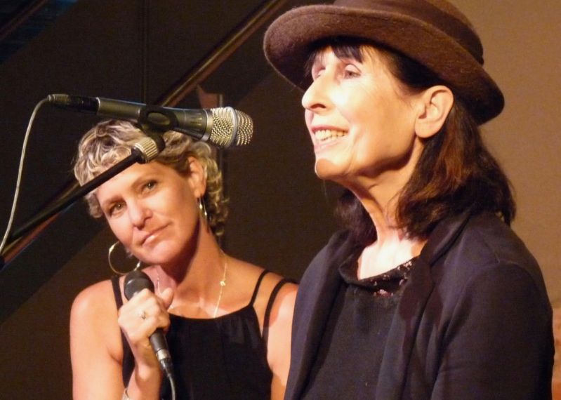 Schwitters vor der Tür