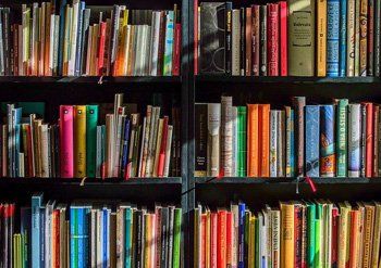 Sachbücher - Die Welt in Bücher
