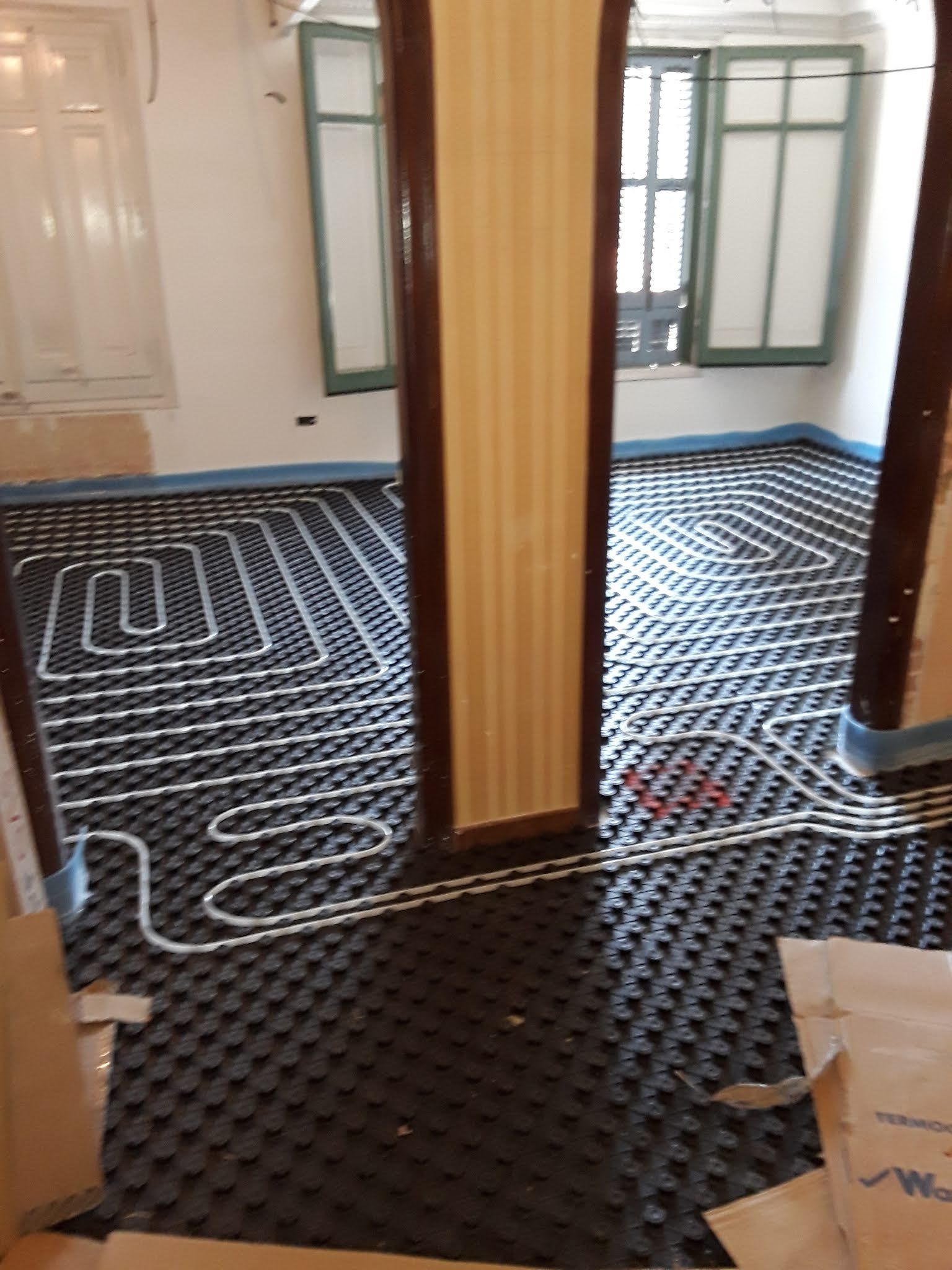 Instalación de Suelo Radiante en vivienda. SUELO RADIANTE