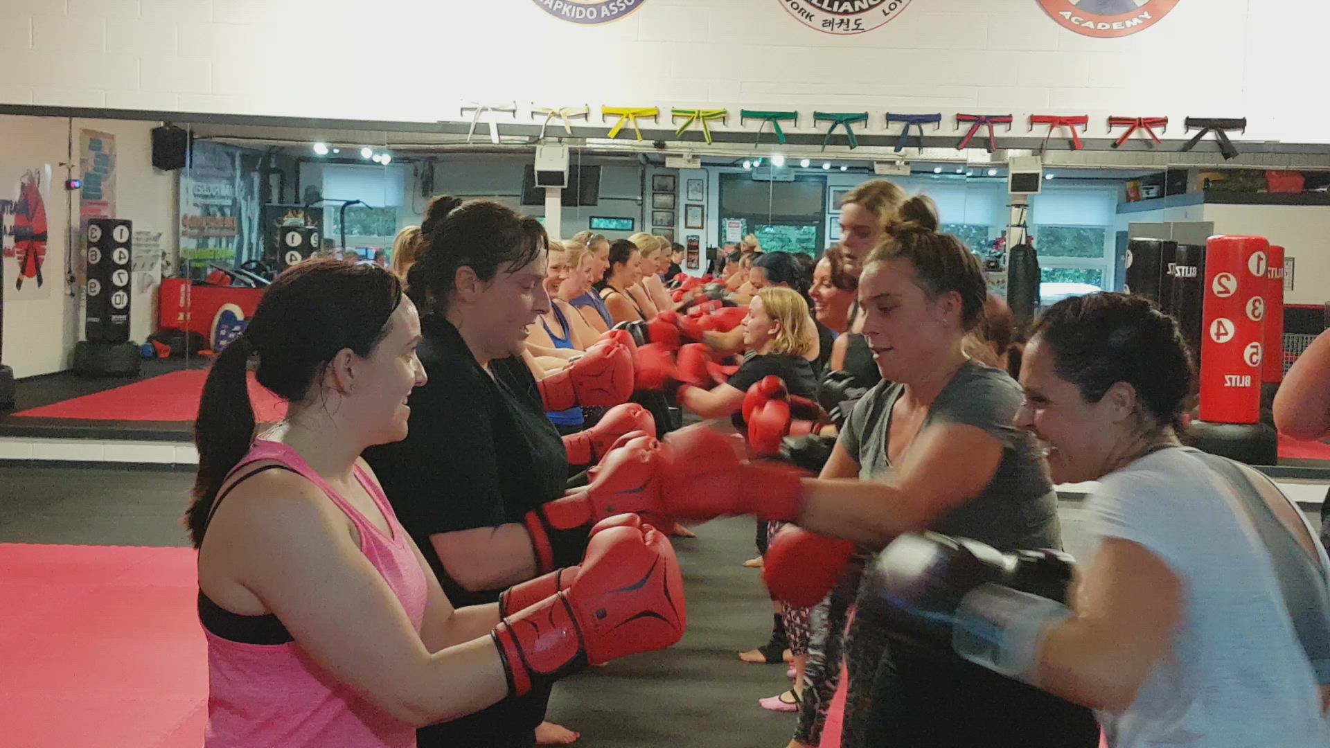 Ladies cardio kickboxing