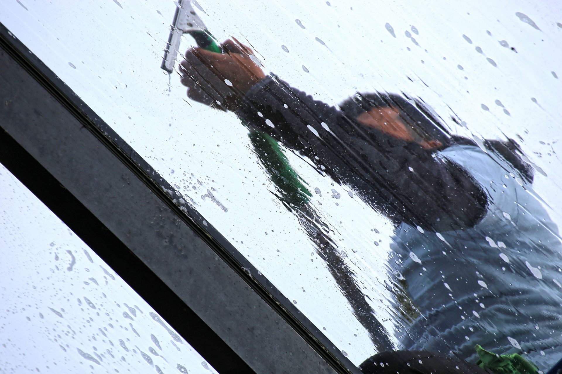 Gebäudeservice Cakmak Glasdachreinigung Berlin Wintergartenreinigung, Fensterputzer, Fensterreinigung