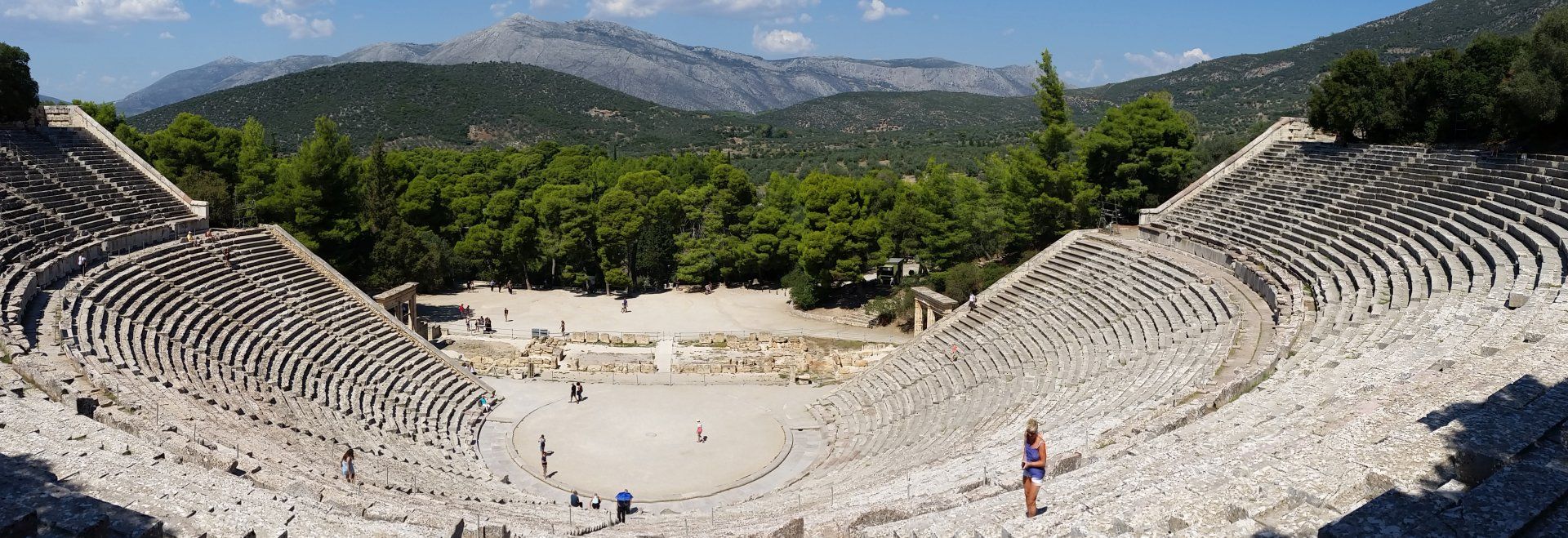 Amphitheatre at Epidavrou