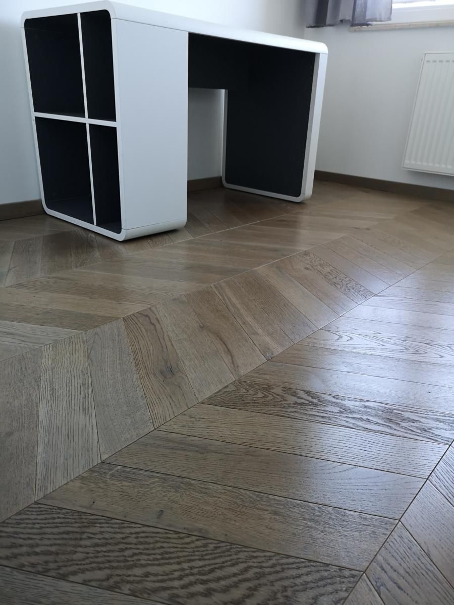 Fischgrät Parkett Verlegung