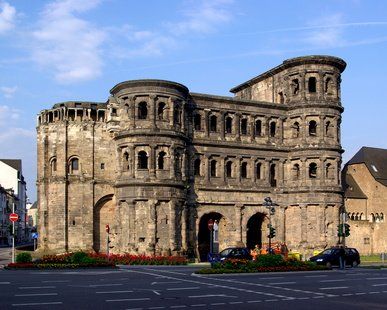 Porta Nigra