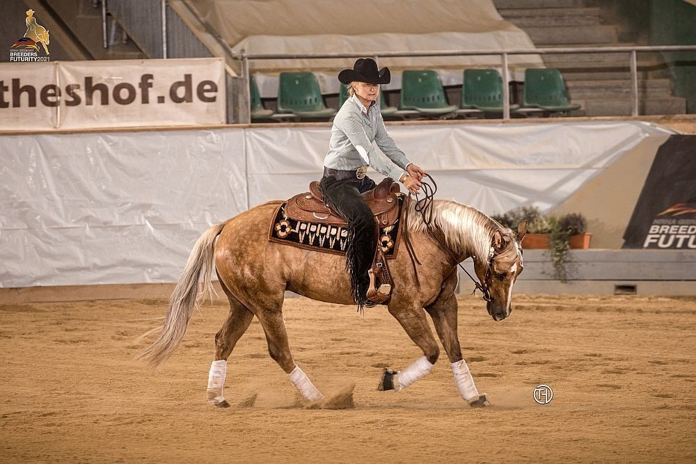 Dressed With Guns Dressed With Guns