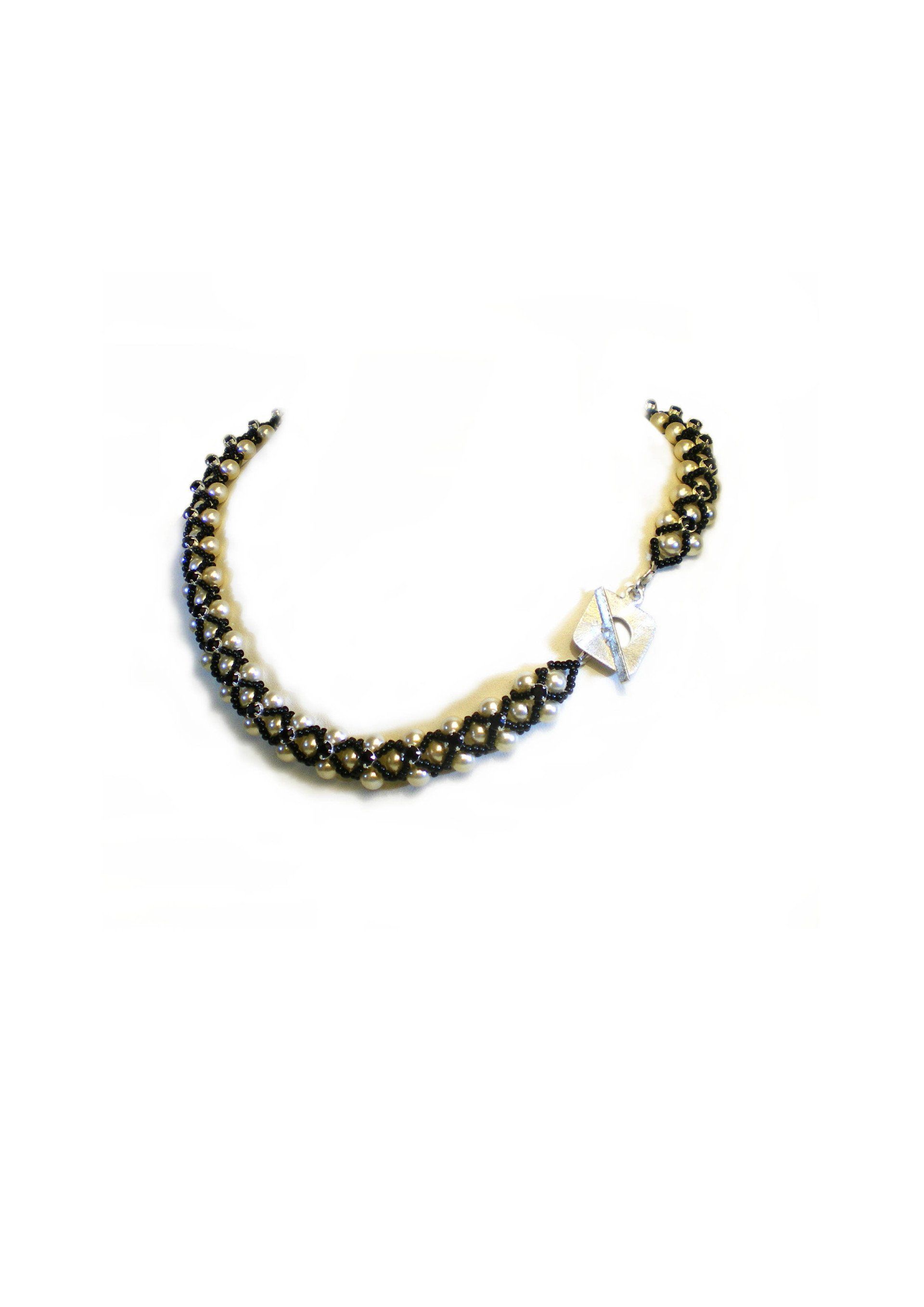 Black & Ivory Paige Necklace £79.95