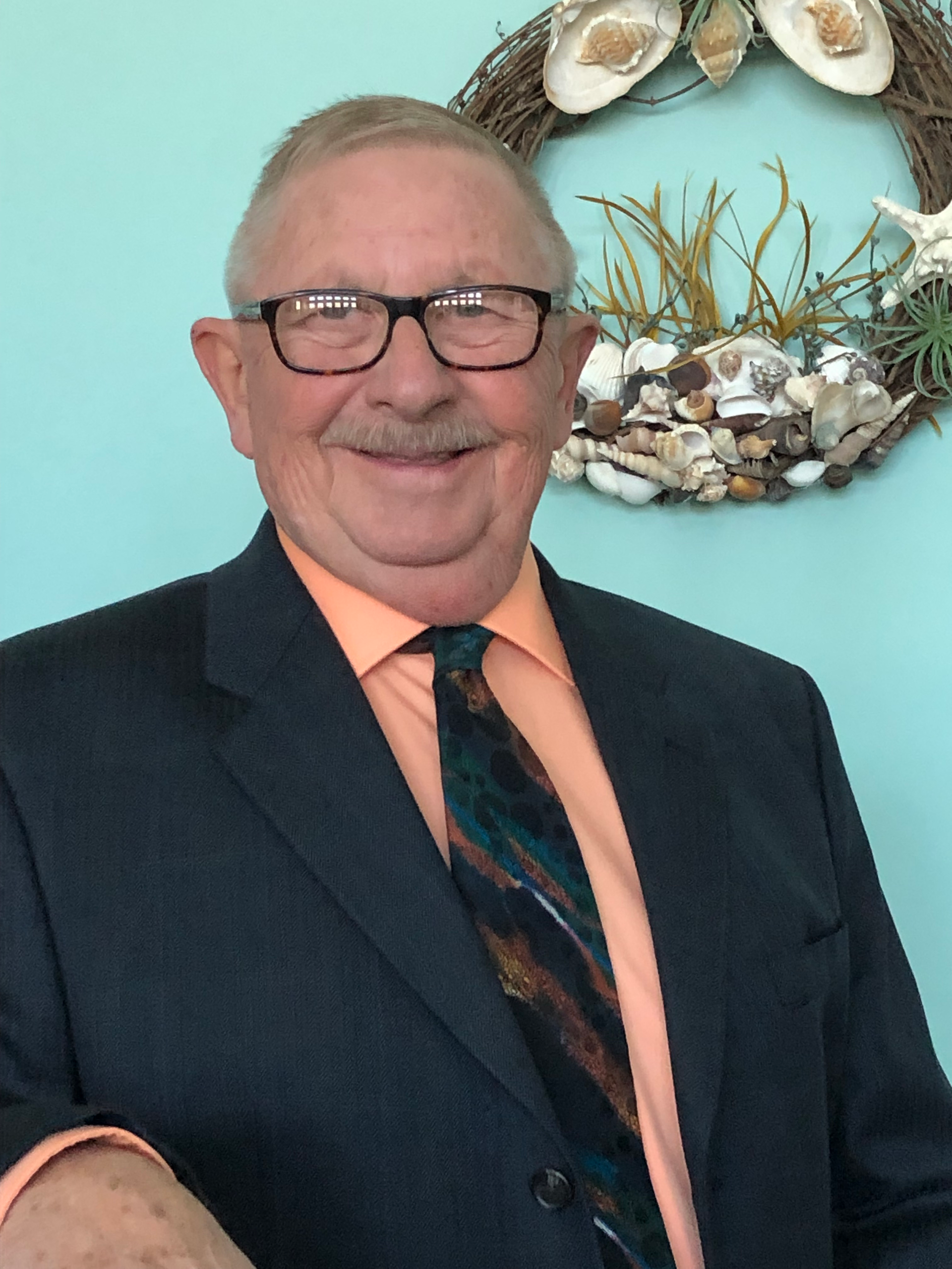 photo of Larry Yates