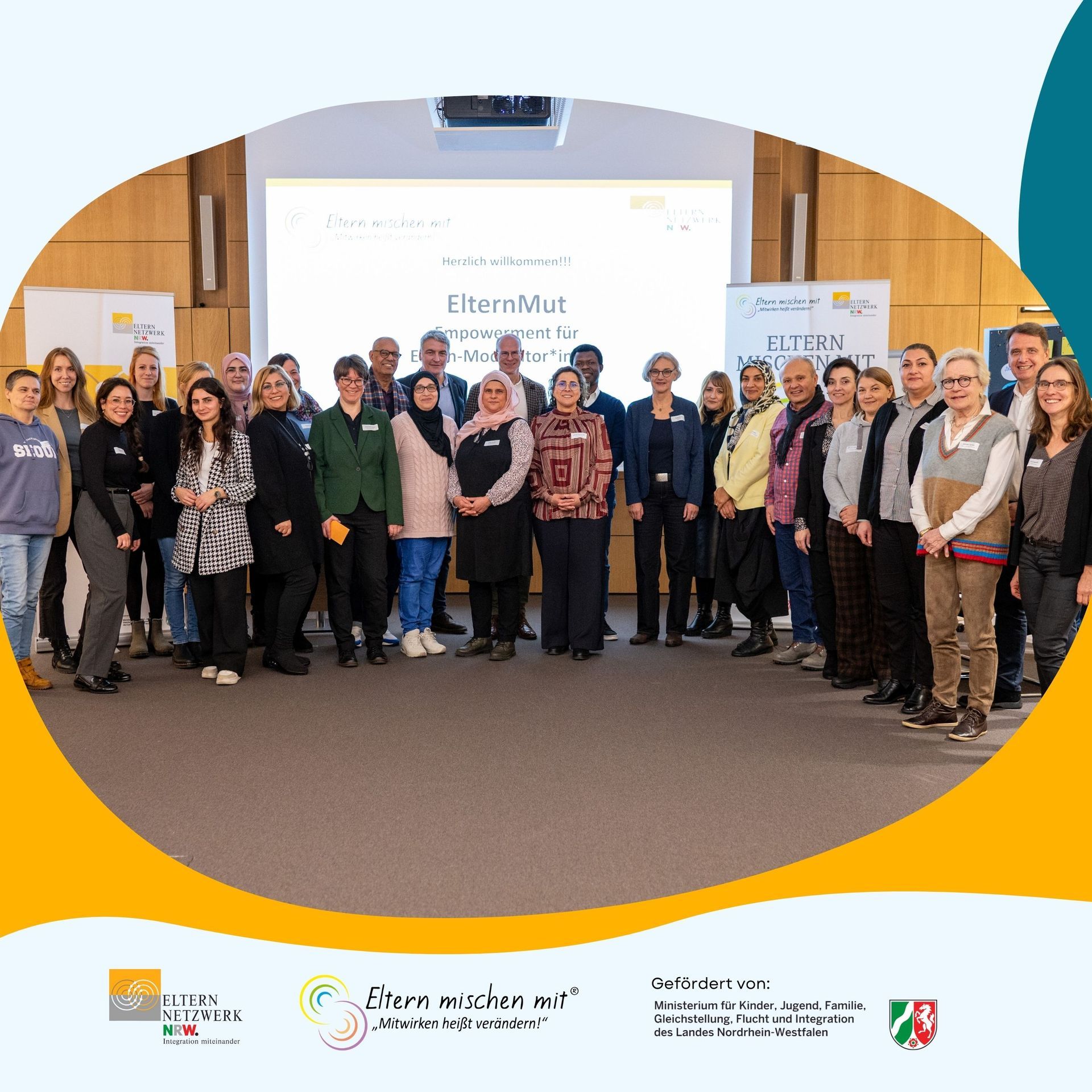 Link führt zum Instagram-Beitrag zur Eltern-Mut-Veranstaltung für die neu ausgebildeten Eltern-Moderator*innen