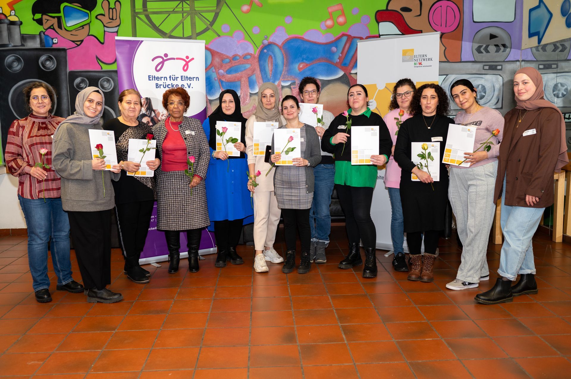 Gruppenbild der Frauen im Projekt SelF bei der Abschlussveranstaltung - Selbstbehauptung für Frauen!