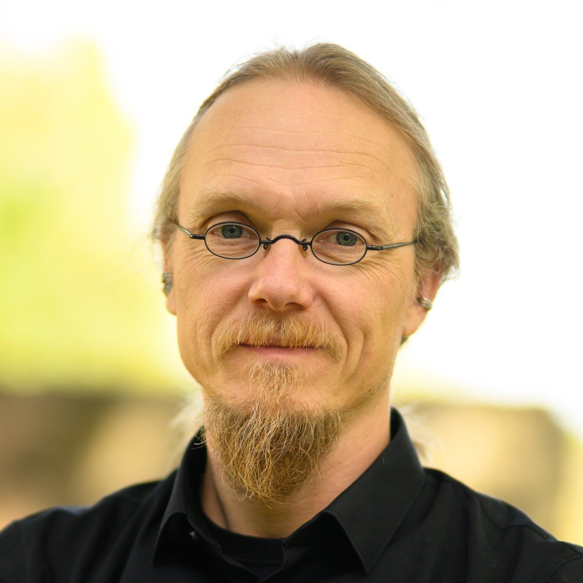 Dr. Christopher Scholtz