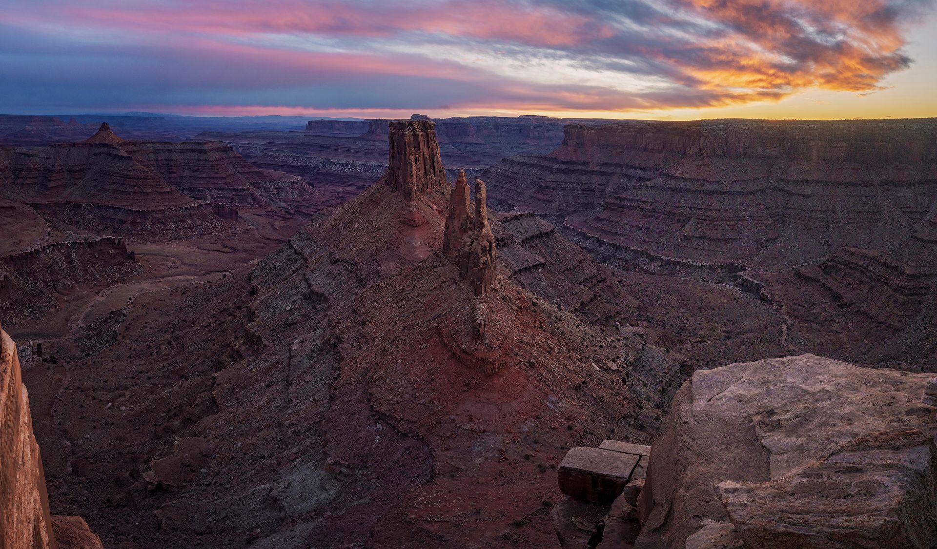 Incredible Landscape photo in Moab, Utah by Matthew Breiter Photography