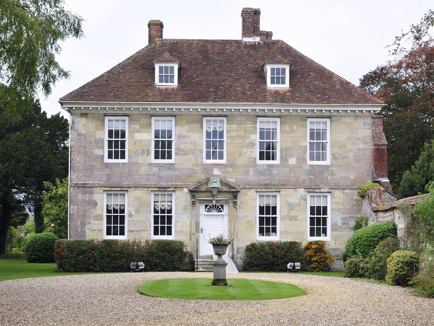 Immobilientausch bzw. Immobilienverkauf auf Grund von zu teurer Sanierung, Modernisierung oder energetischer Neugestaltung. Augsburg und Umgebung.