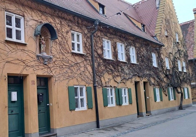 Immobilienmakler Augsburg: Bewertung.Beratung.Verkauf.Vermietung. Foto: Die Fuggerei in Augsburg.