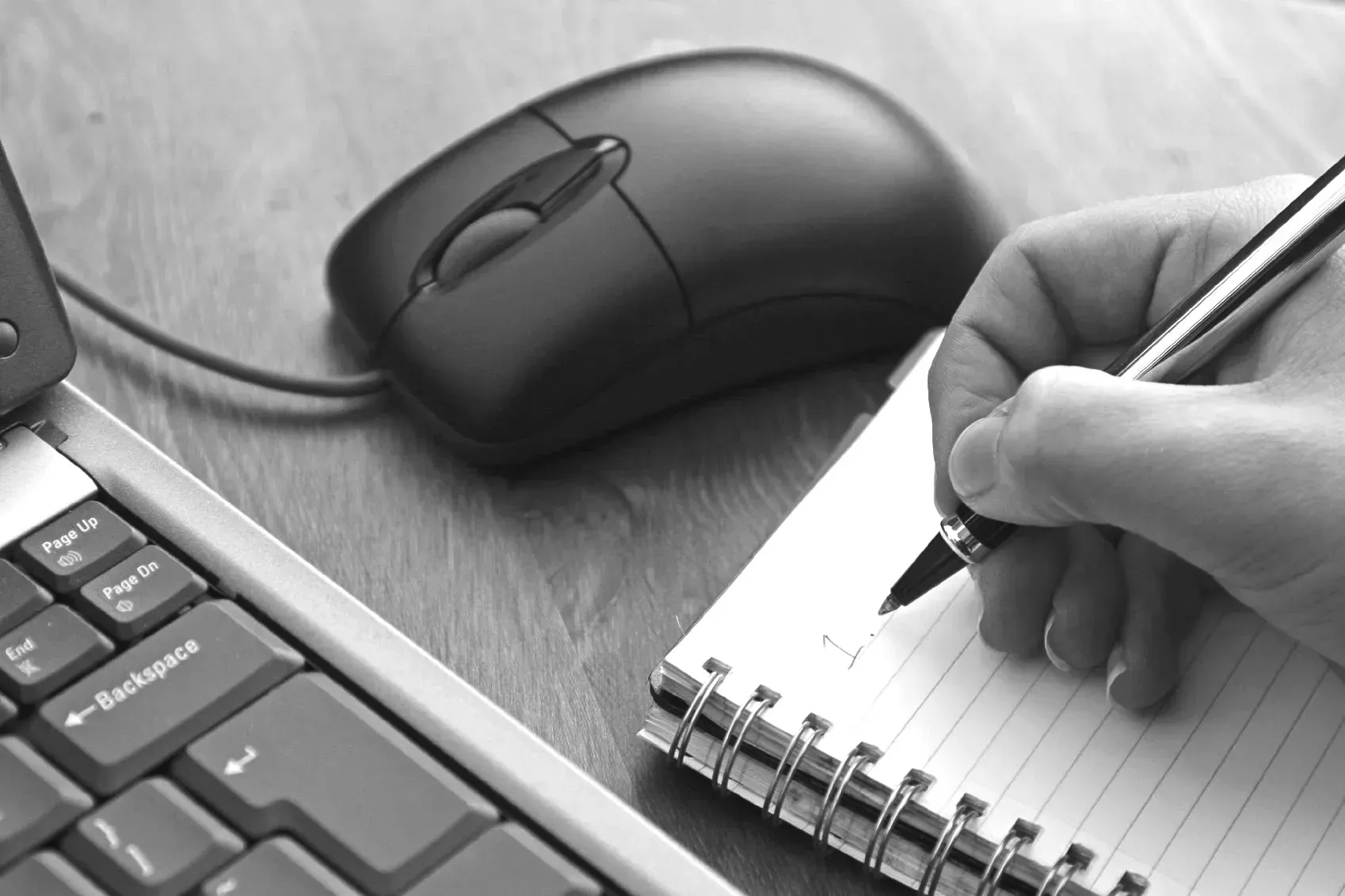 Vertragsgestaltung, Marion Sens | Immobilienmaklerin und Immo-Mediatorin in Augsburg
Immobilienverkauf, Vermietung, Immobilienbewertung