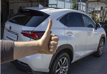 Oscuramento vetri auto Oscuramento vetri, window film, window tint, solar window films tinting