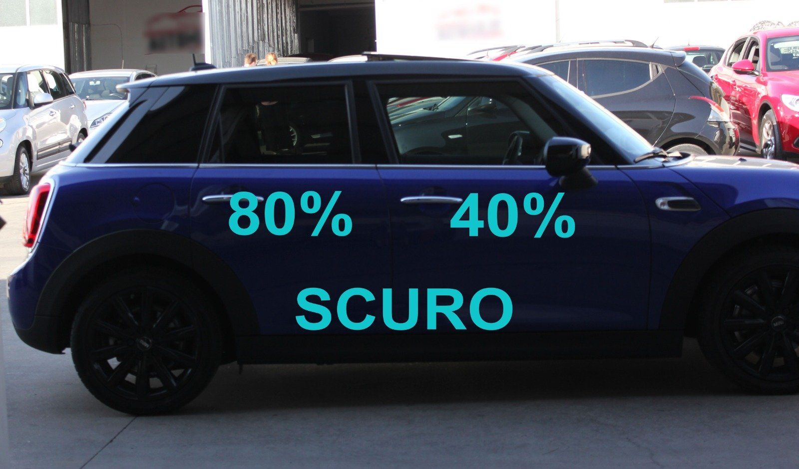 Gradazione  tonalità oscuramento vetri auto con pellicole oscuranti al 80% scuro Mini Cooper 5 porte del 2020