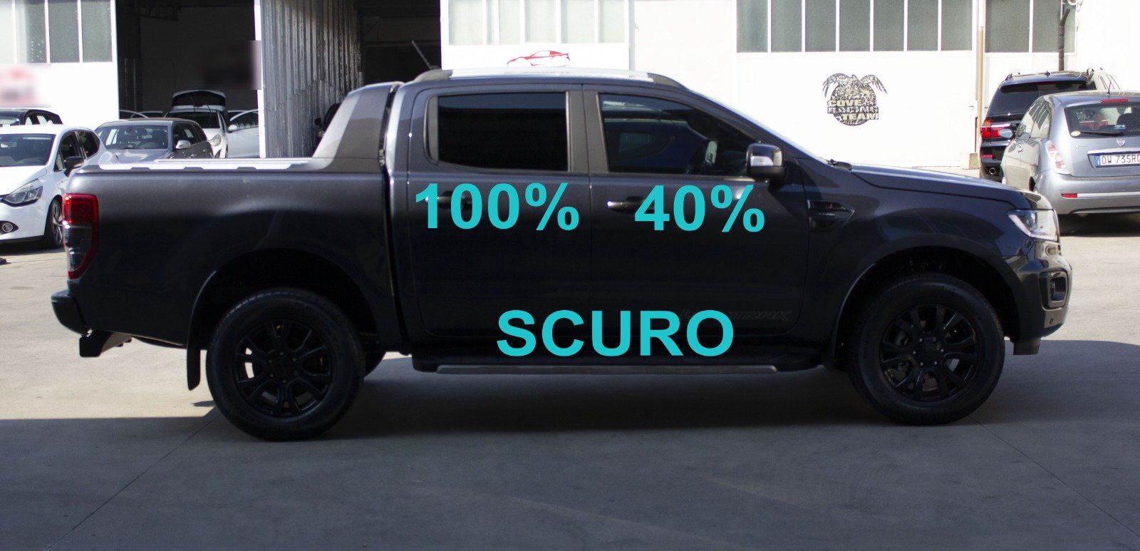 Gradazione  tonalità oscuramento vetri auto con pellicole oscuranti al 100% scuro Ford Ranger del 2021