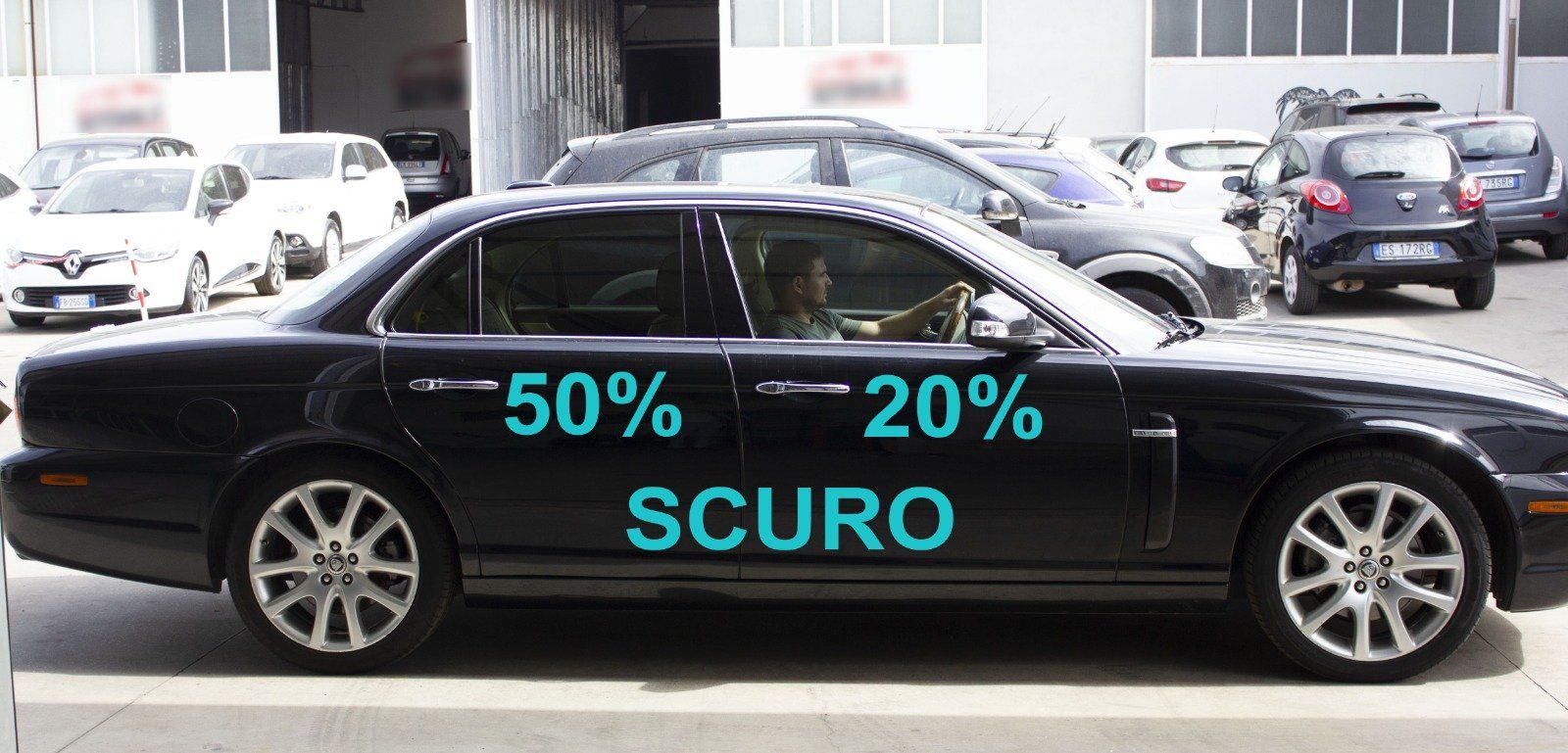 Gradazione  tonalità oscuramento vetri auto con pellicole oscuranti al 50% Jaguar S Type