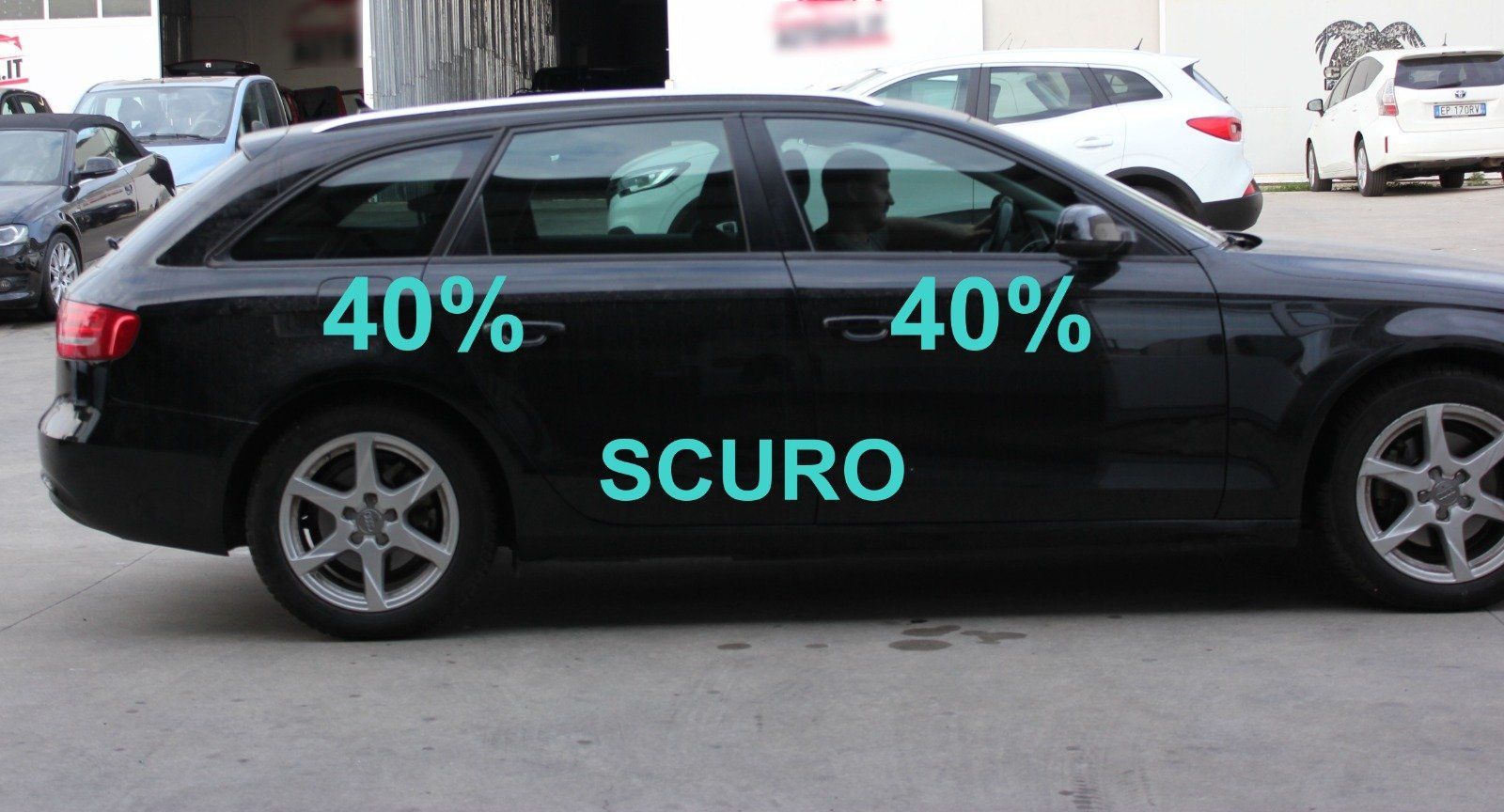 Gradazione  tonalità oscuramento vetri auto con pellicole oscuranti al 40% Audi A4 Avant SW del 2018