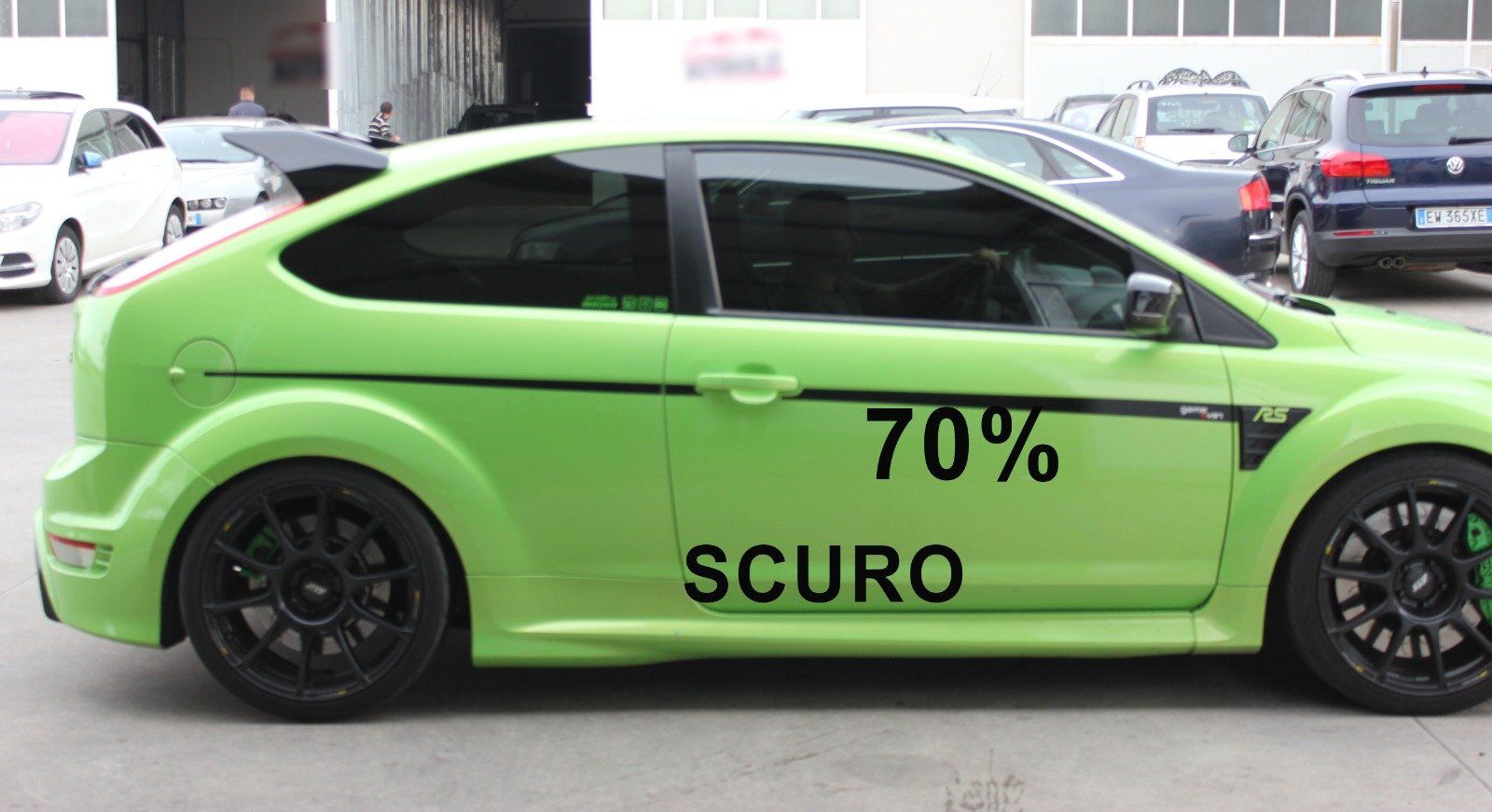 Ford Focus RS edizione limitata verde oscuramento vetri auto con tonalità gradazione 70%