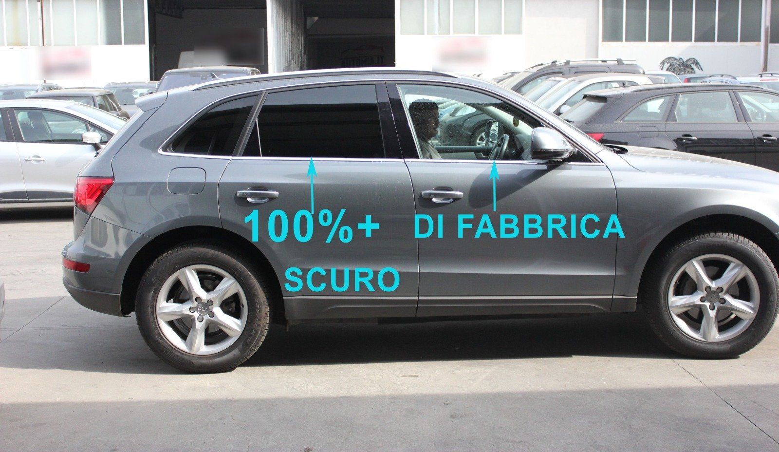 Audi Q5 oscuramento vetri parte posteriore 100% di scuro, vetri anteriori originali di fabbrica