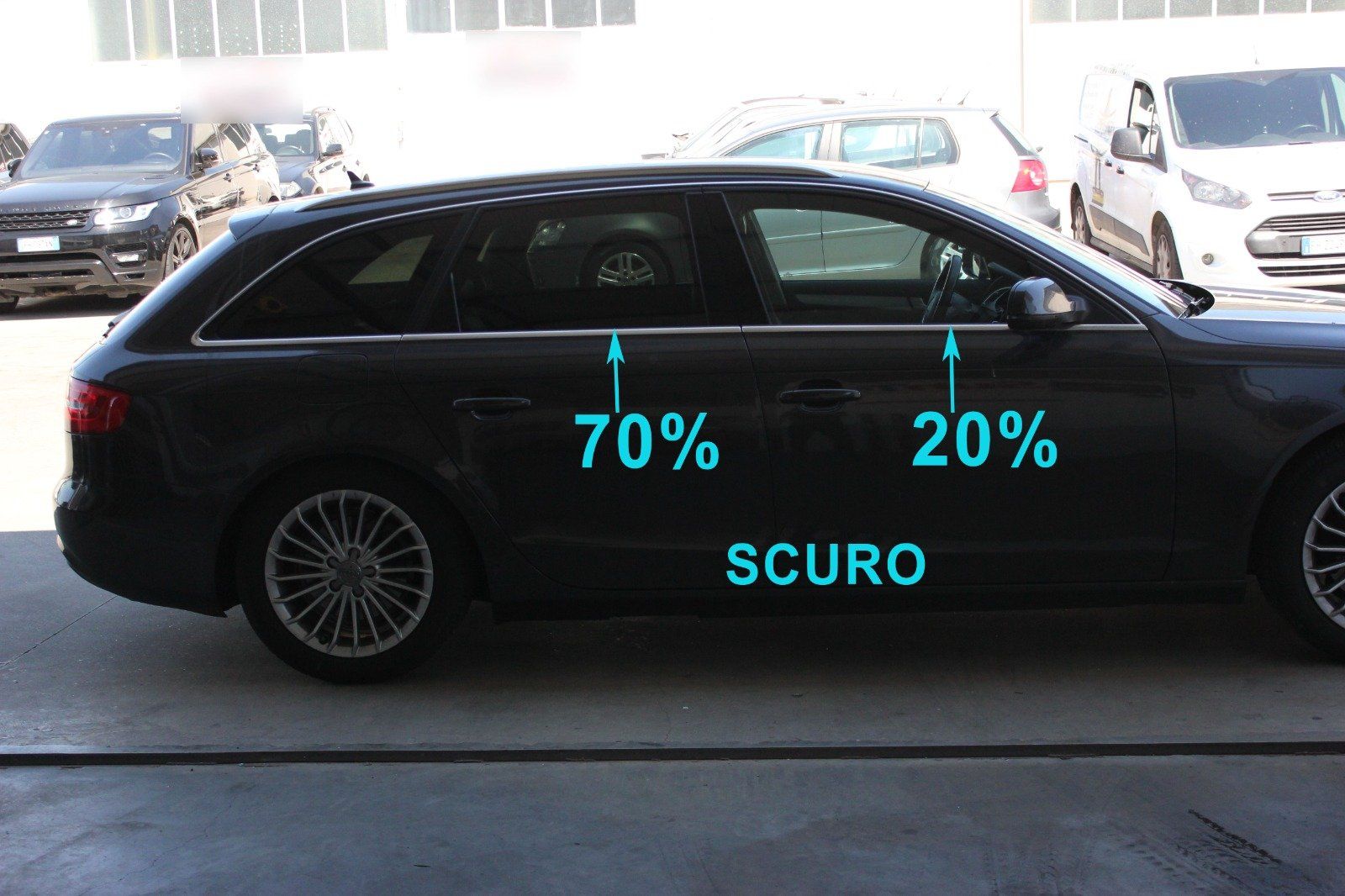 Audi A4 Avant SW Vetri oscurati con gradazione di scuro parte posteriore 70%