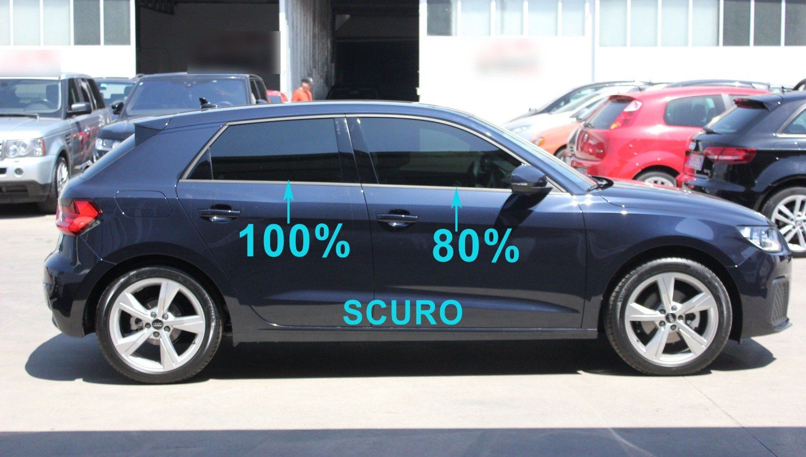 Nuova Audi A1  oscuramento vetri parte posteriore 100% di scuro, vetri anteriori 80 % di scuro
