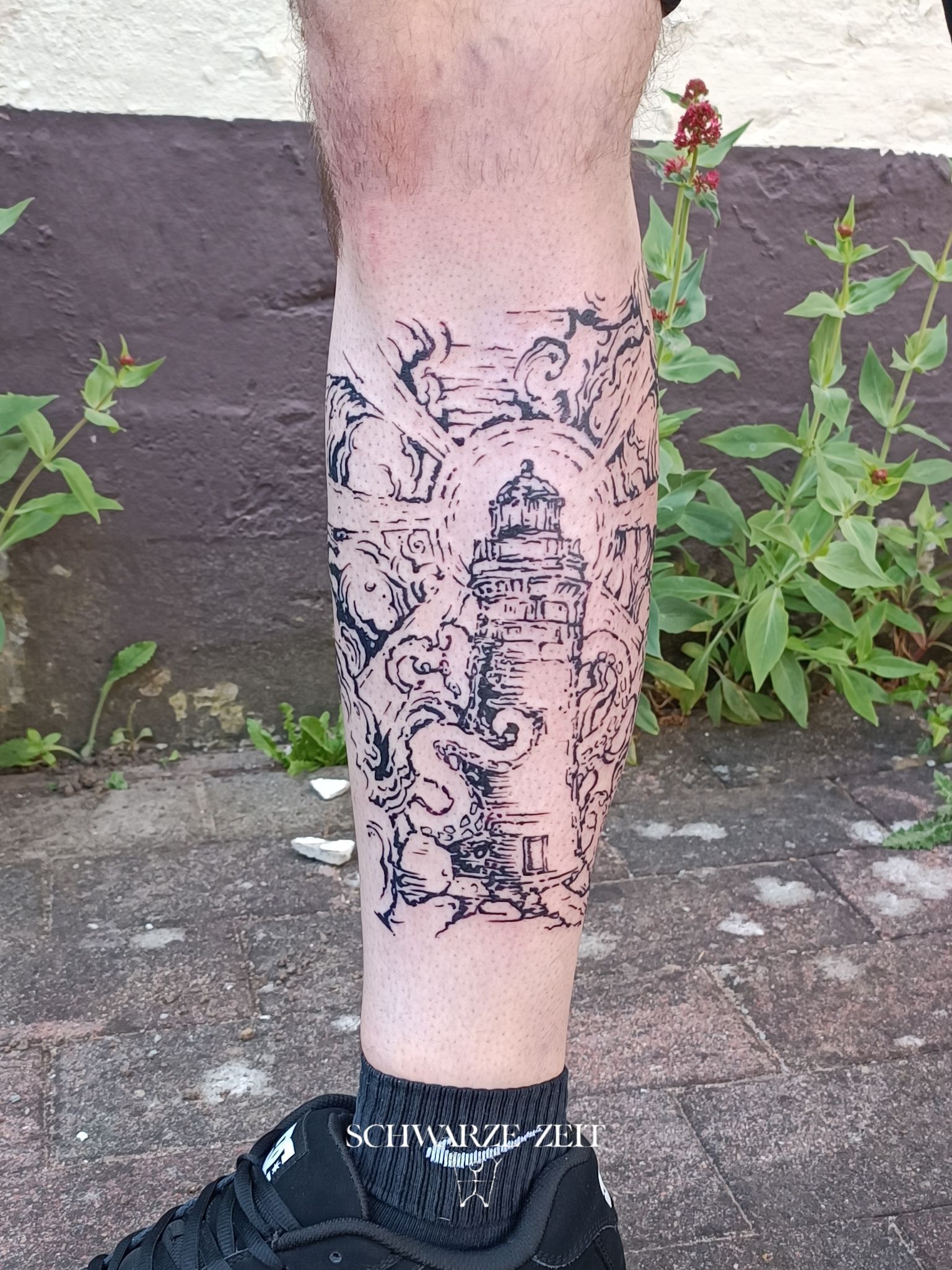 Woodcut Leuchtturm tattoo auf der Wade